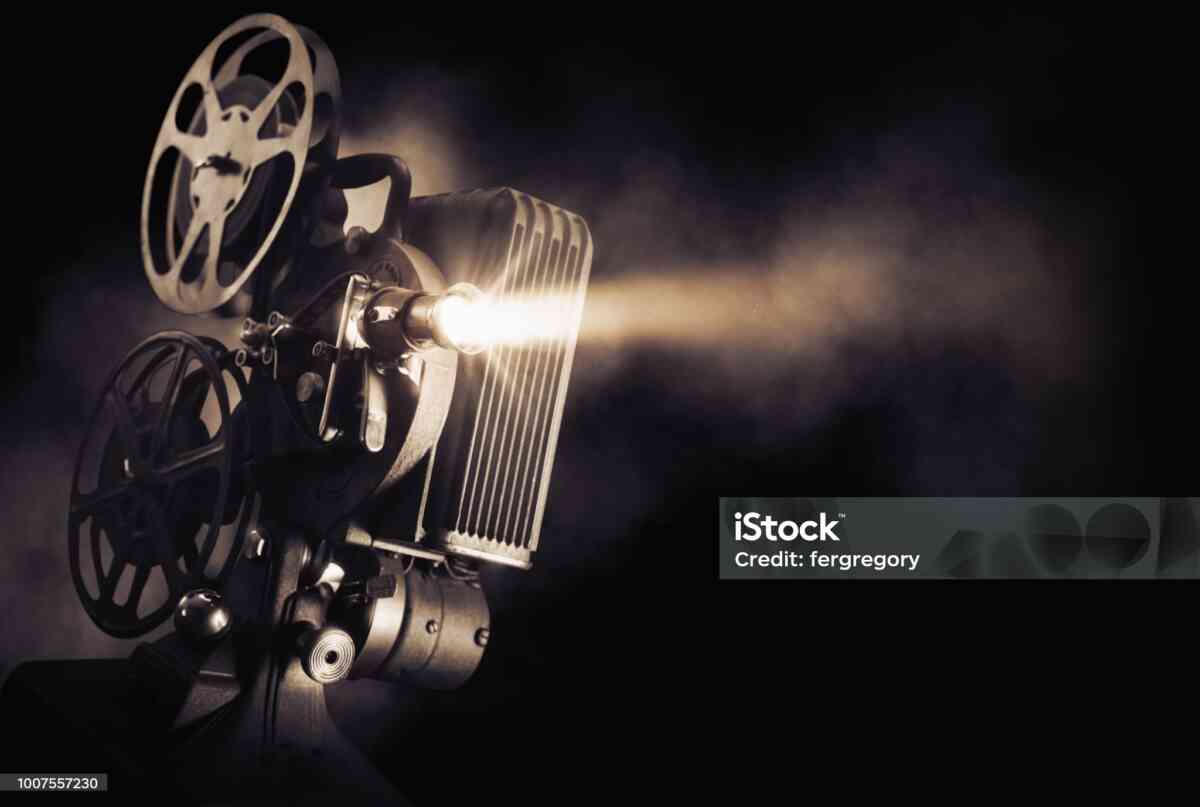 Panduan Lengkap Memilih Proyektor untuk Presentasi dan Hiburan