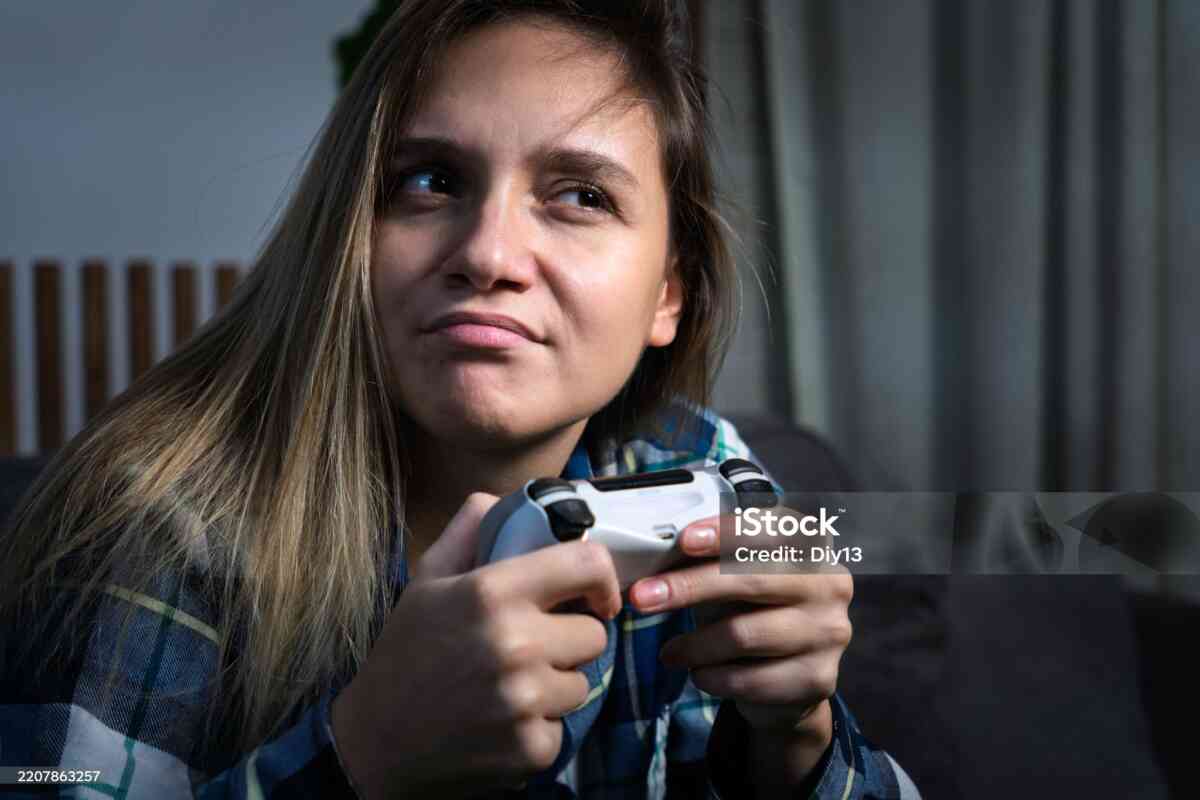 Tips Memilih Monitor untuk Gaming — Refresh Rate, Response Time, dan Teknologi Layar yang Wajib Anda Ketahui